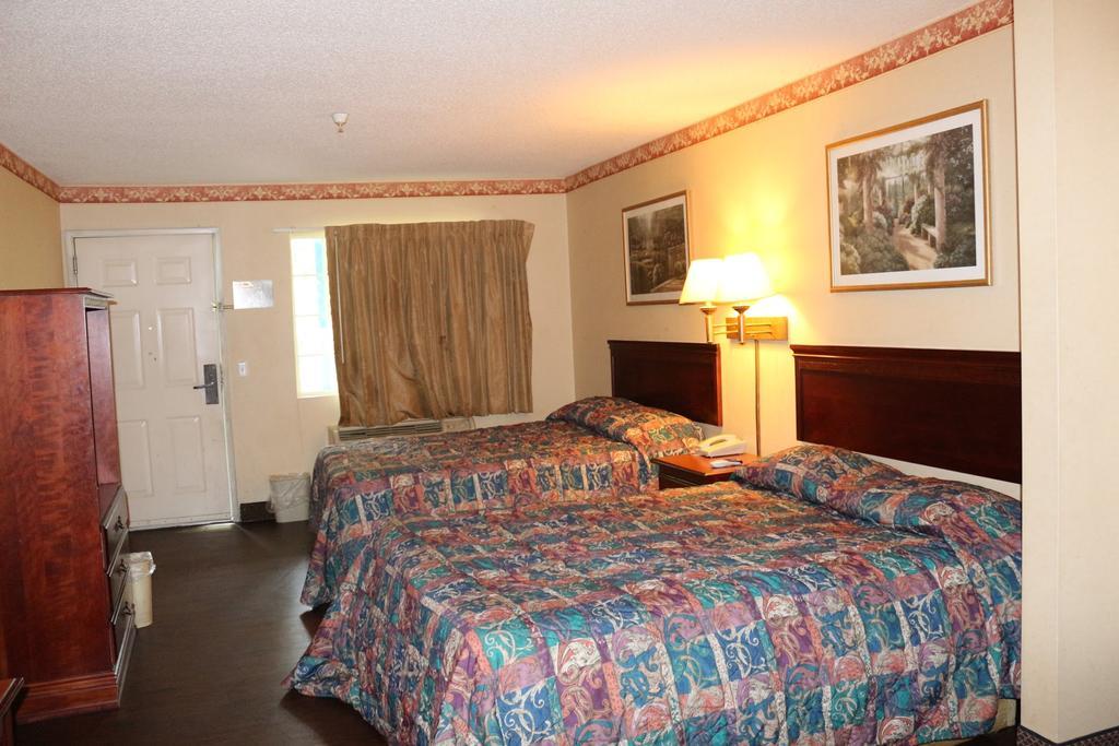 Magnolia Bay Hotel & Suites Jonesboro Ngoại thất bức ảnh