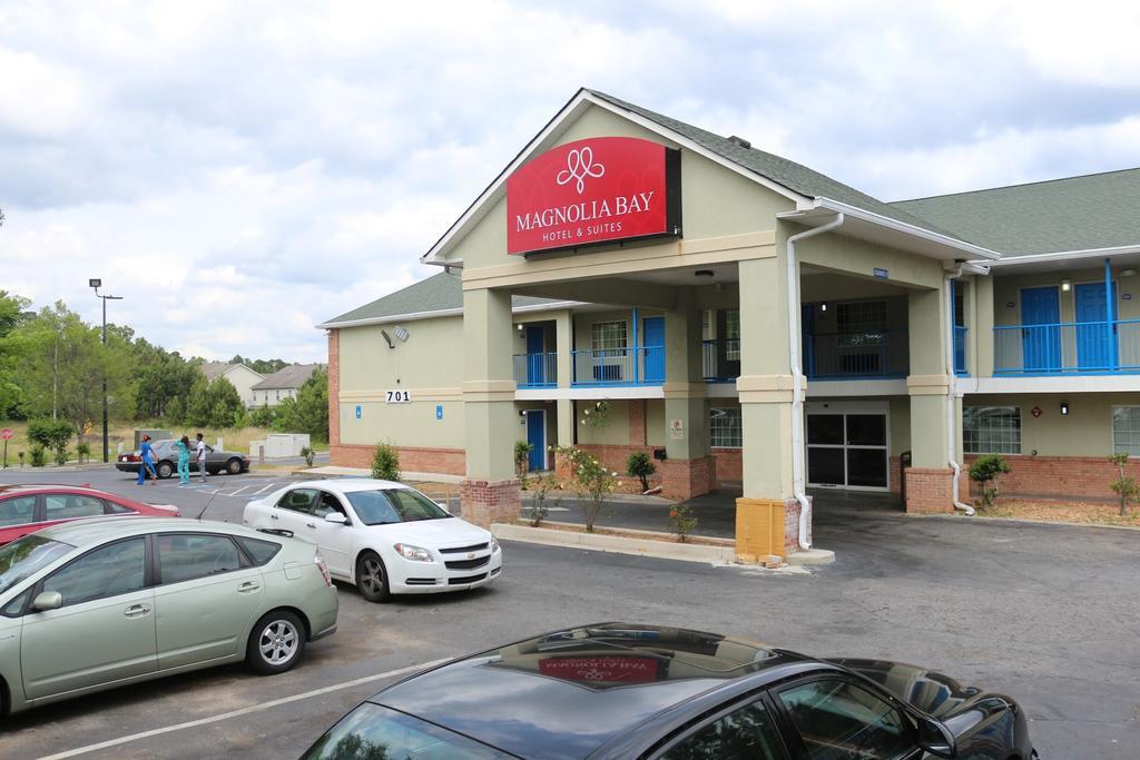 Magnolia Bay Hotel & Suites Jonesboro Ngoại thất bức ảnh