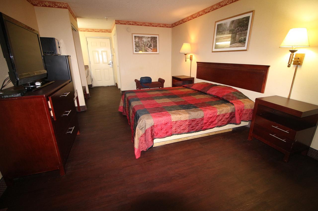 Magnolia Bay Hotel & Suites Jonesboro Ngoại thất bức ảnh