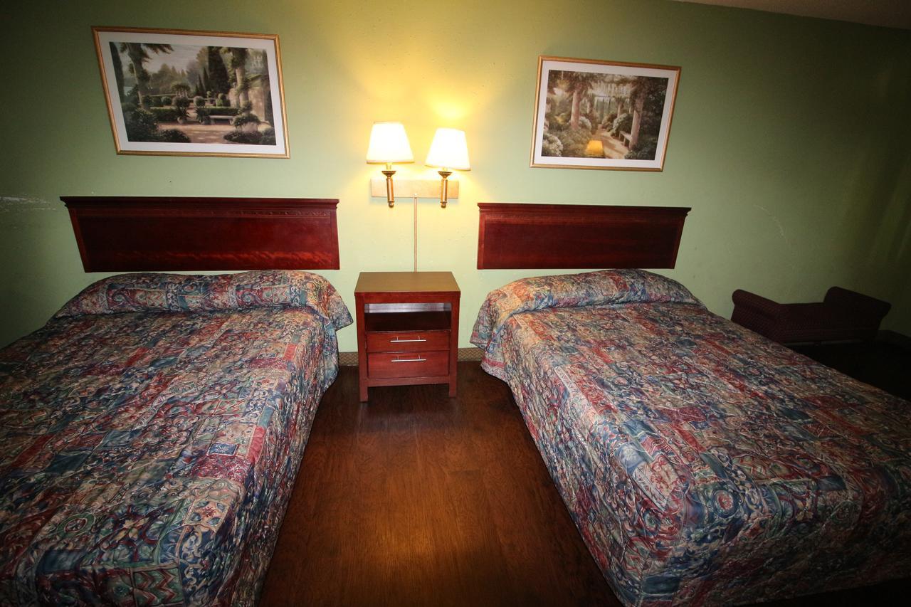 Magnolia Bay Hotel & Suites Jonesboro Ngoại thất bức ảnh