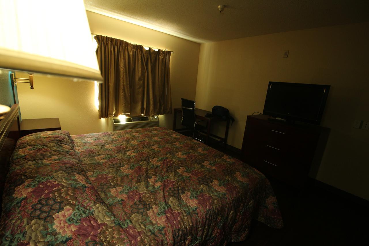 Magnolia Bay Hotel & Suites Jonesboro Ngoại thất bức ảnh