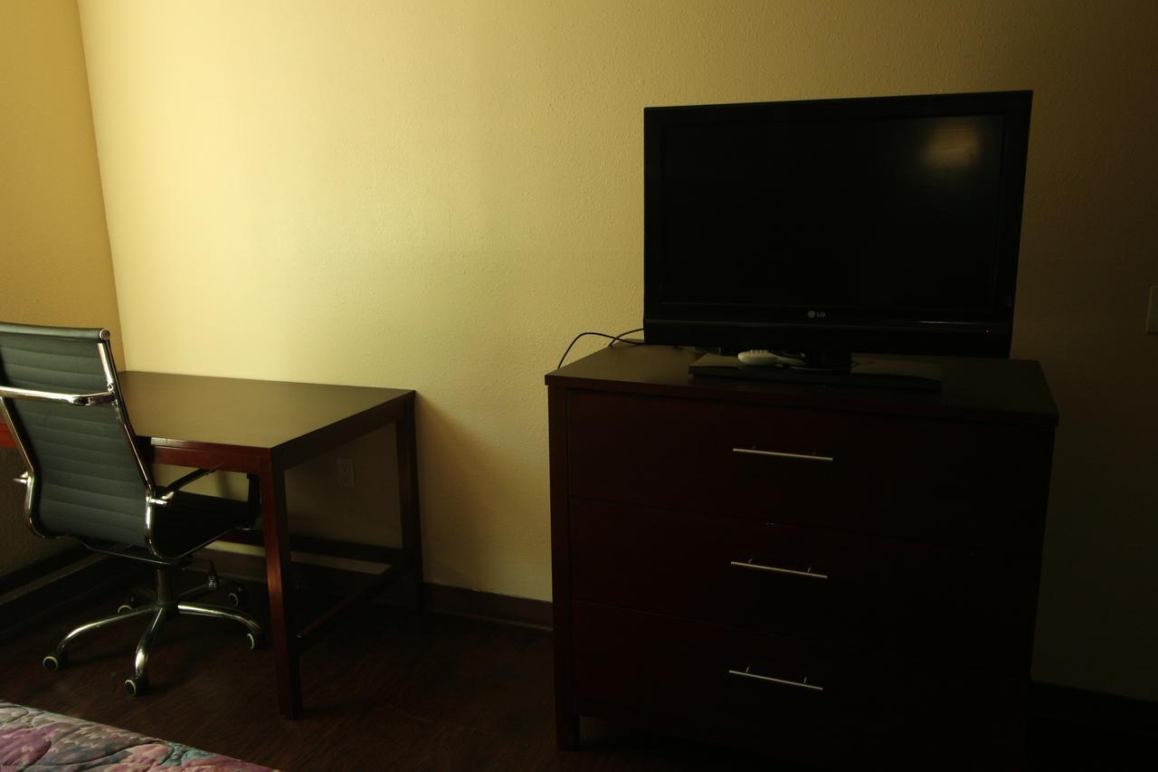 Magnolia Bay Hotel & Suites Jonesboro Ngoại thất bức ảnh